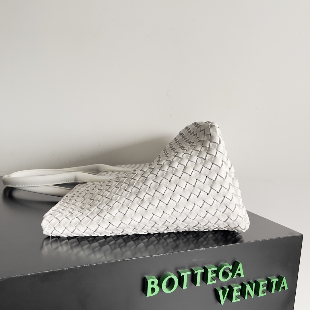 Bottega Veneta Shopping Bags